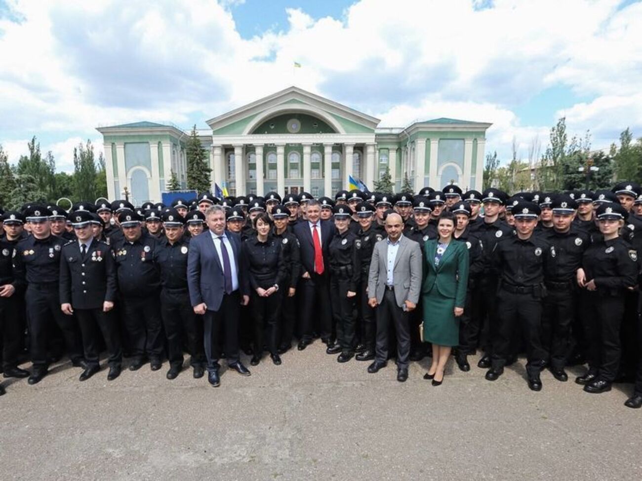 Арсен Аваков: 150 полицейских приняли присягу на верность украинскому народу после строгого отбора
