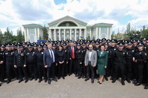 Арсен Аваков: 150 полицейских приняли присягу на верность украинскому народу после строгого отбора