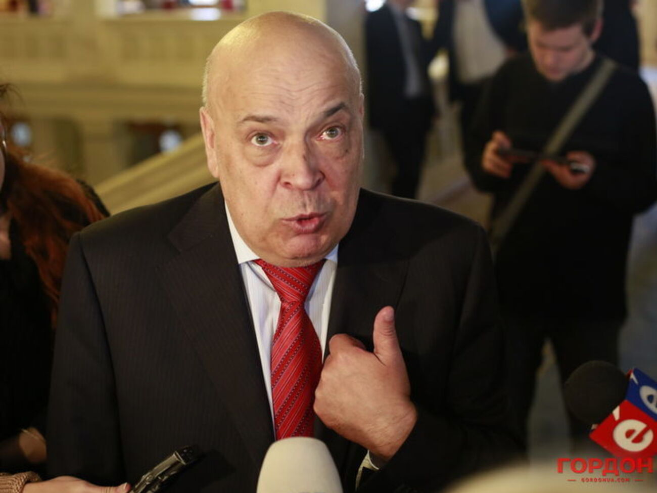 Москаль рассказал подробности по делу "дипломатического груза", который оказался контрабандой сигарет