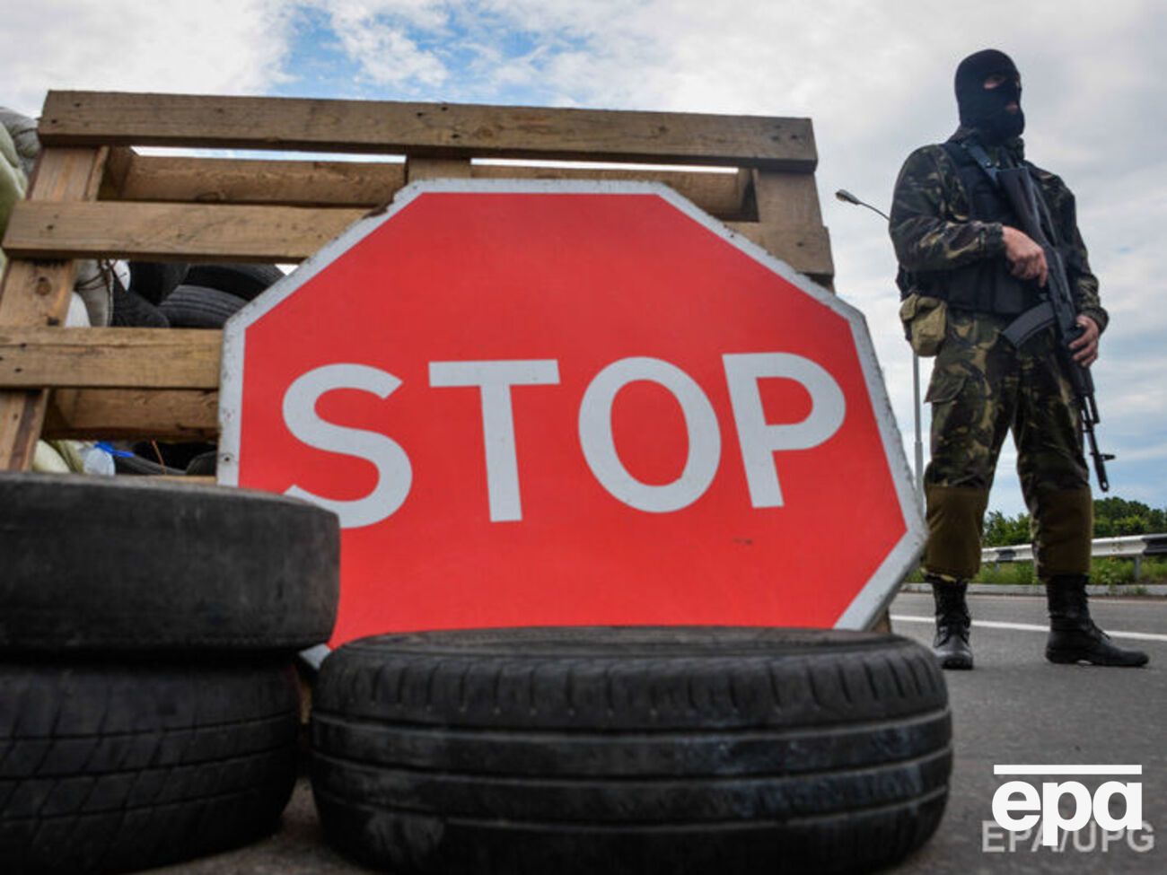 Российский полковник попытался вывезти с Донбасса чужой внедорожник