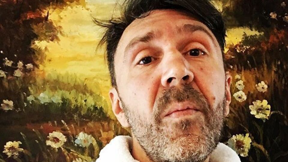 Шнуров снял саркастичное видео после критики Лозы