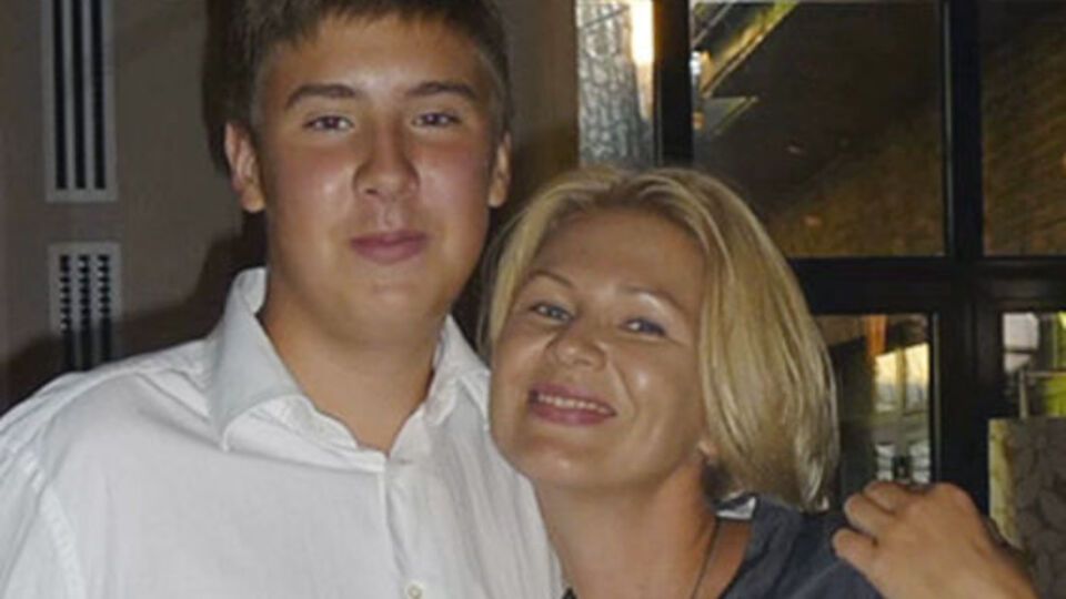 В казанский отель, где произошло убийство, Егор Сосин приехал с матерью на тренинг по семейным отношениям