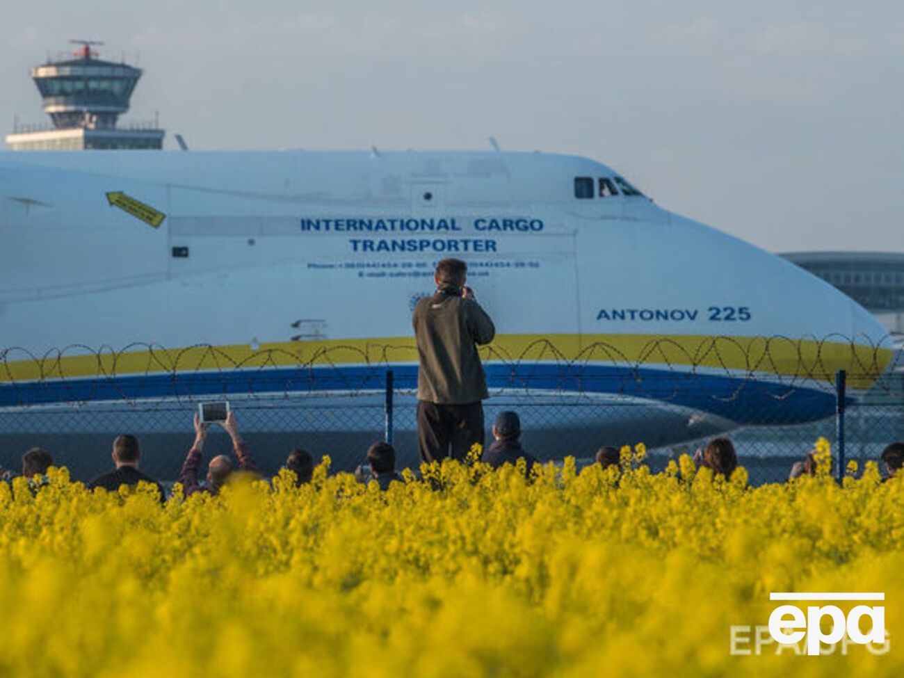 "Мрія" вернулась в Украину