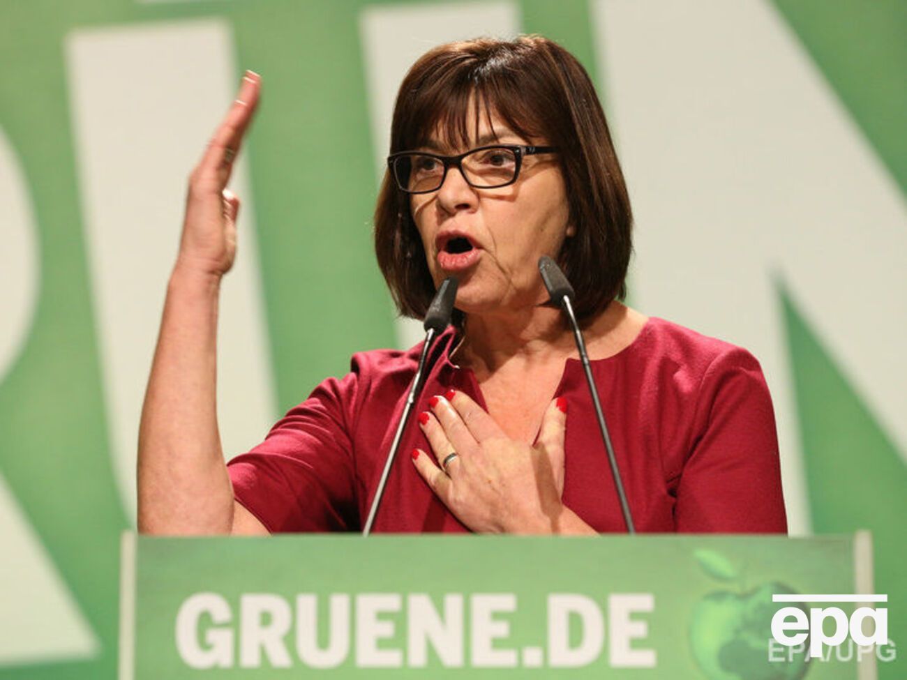 Хармс не видит причин для отмены санкций против России