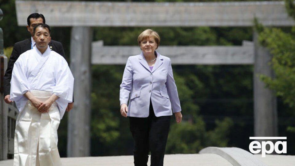 Меркель: Рано говорить об отмене либо облегчении санкций против РФ