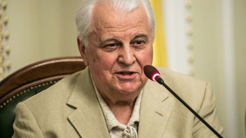 Кравчук: Порошенко очень много обещает, разговаривает эмоционально, всякий раз – словно на митинге