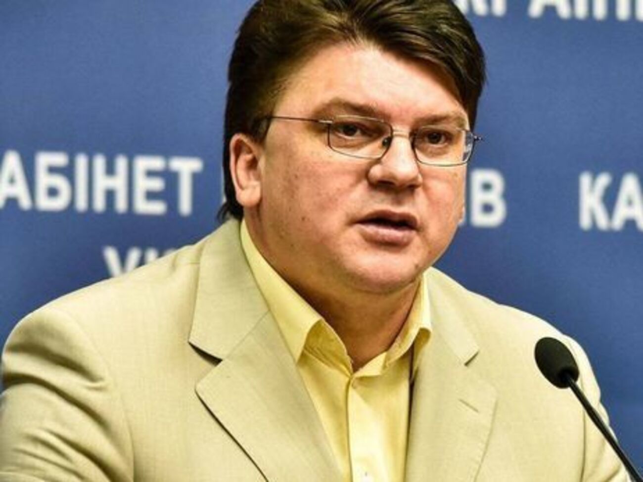 Российское ТВ обещает показать программу с телефонным розыгрышем Жданова