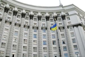 Местные депутаты считают, что закрепление полномочий в форме договора позволит не ждать из центра согласований по региональным вопросам