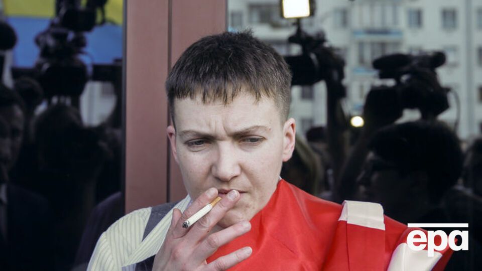 Отдельные многочисленные товарищи рецензировали Савченко, будто модель на подиуме