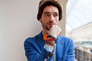 Песня Василия Уриевского была навеяна скандальным ответом Медведева пенсионерам