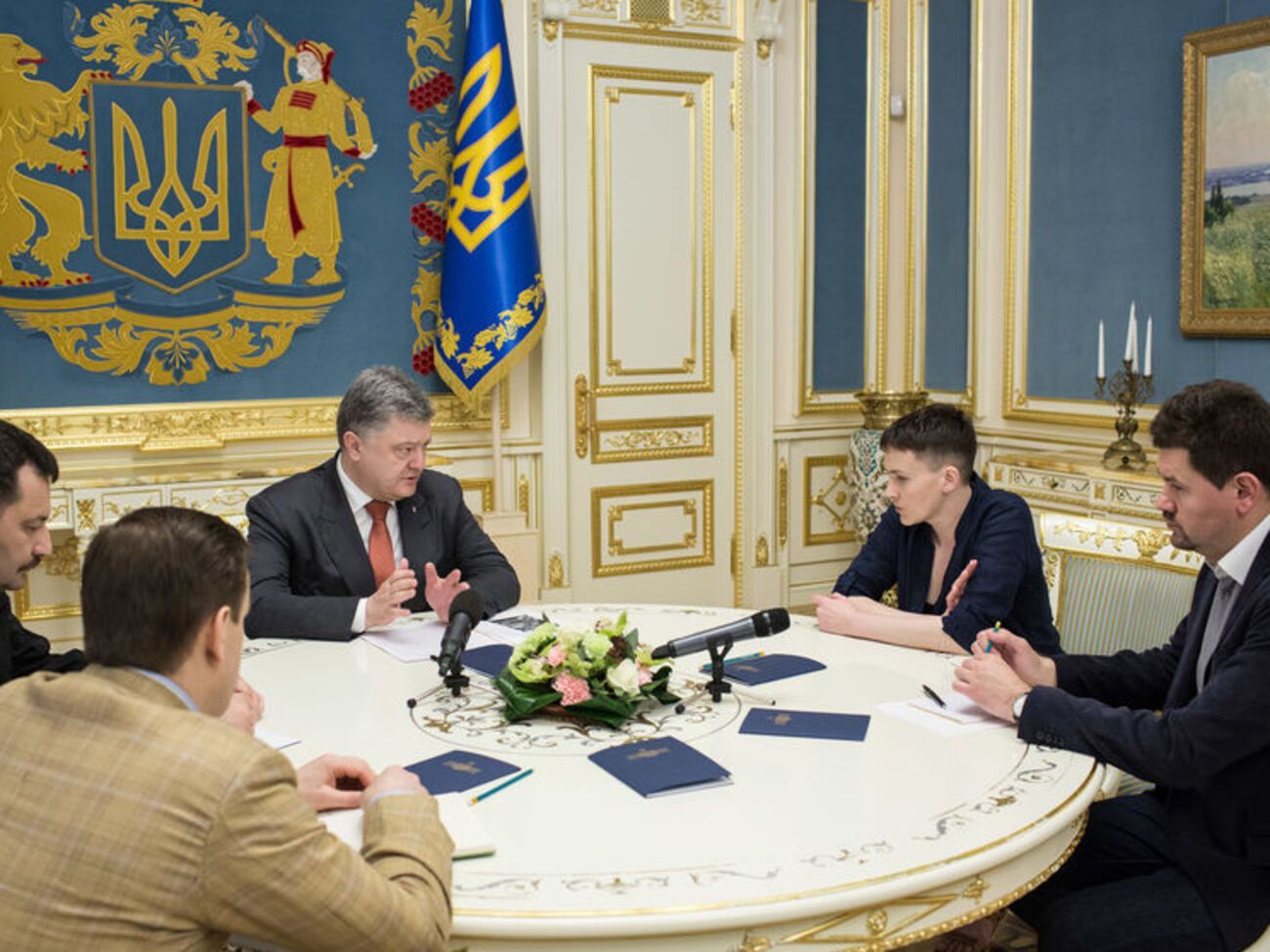 Надежда Савченко &ndash; Петру Порошенко: Готова работать везде, где вы скажете