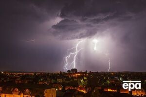 Накануне синоптики предупреждали об ухудшении погодных условий
