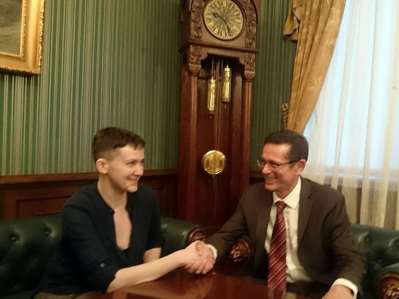 Надежда Савченко: Хочу верить, что такое чудо удастся сотворить и в Украине&nbsp;&ndash; России