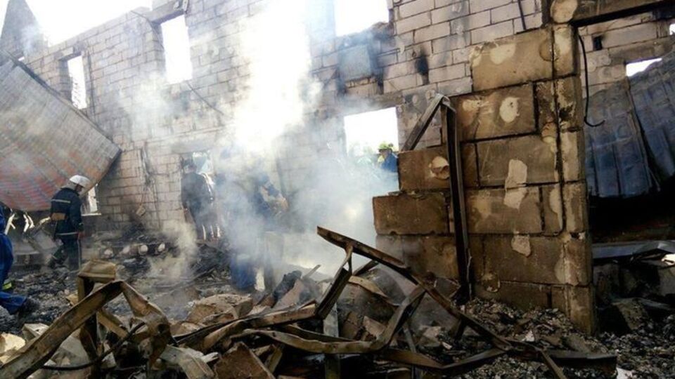 Пожар в пансионате для престарелых под Киевом унес жизни 17 человек. Фоторепортаж