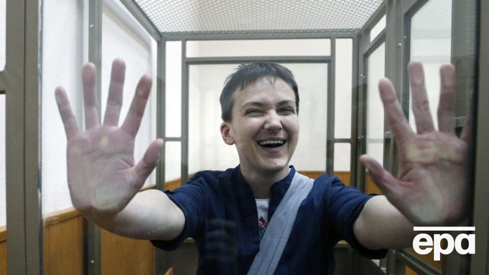 Чем выше была цена Савченко, тем больше в обмен просил Кремль, напомнила Латынина