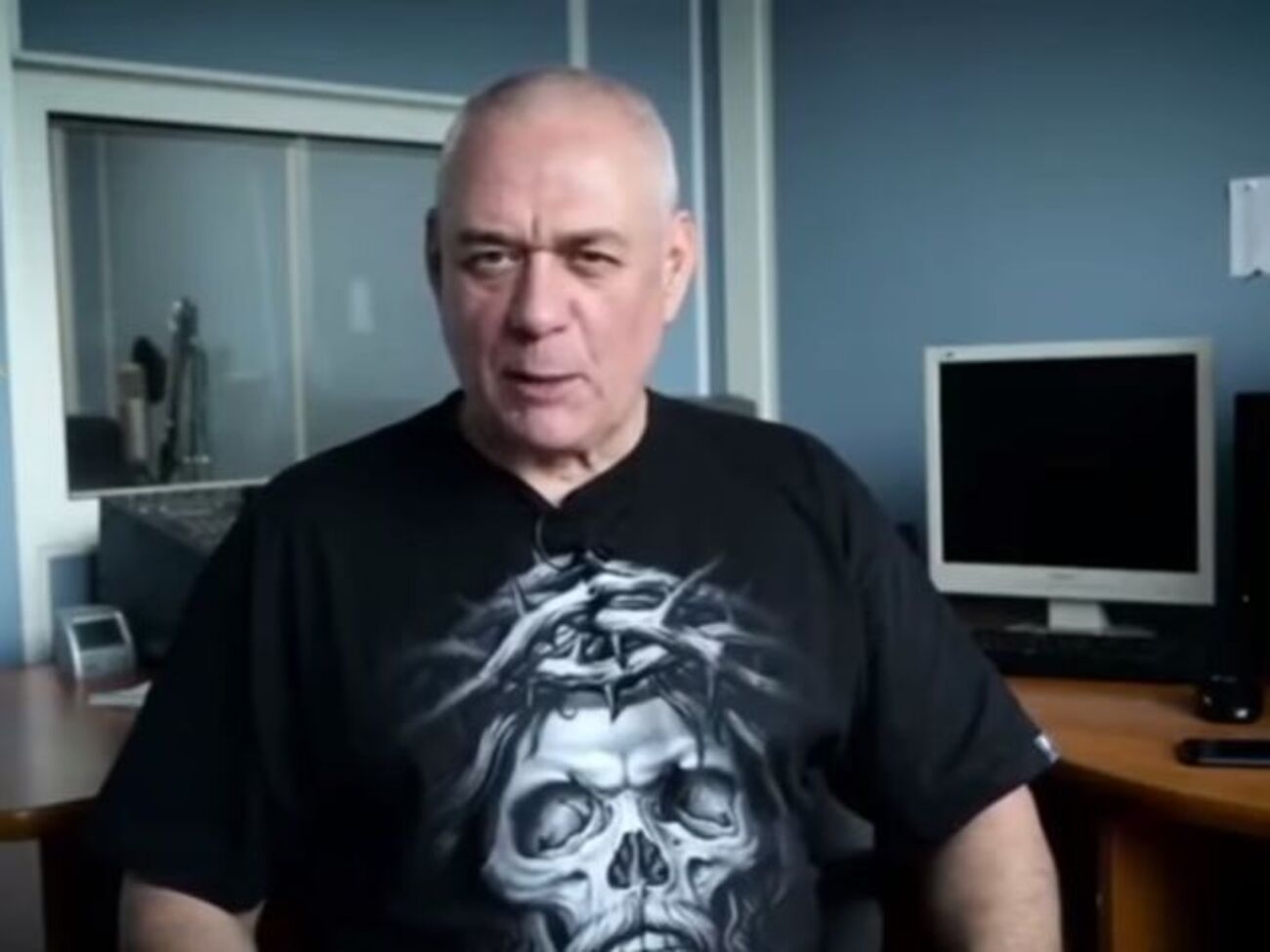 Доренко: Наличие корма на помойке определяют другие, безразличные к нам люди