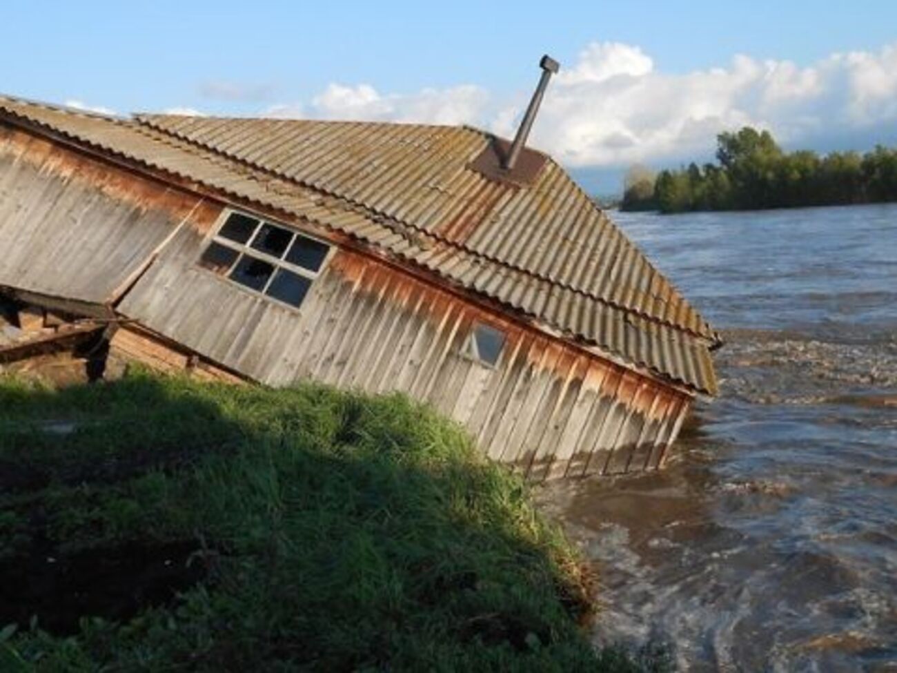 В 2014 году в Алтайском крае вследствие затяжных дождей произошло самое крупное наводнение за последние полвека