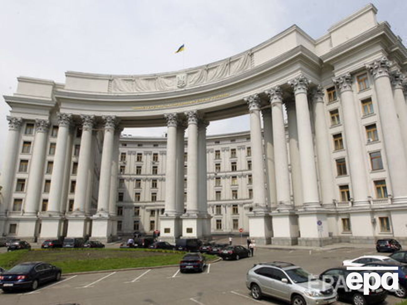 В украинском МИД сообщили об освобождении из плена ИГИЛ украинских медиков