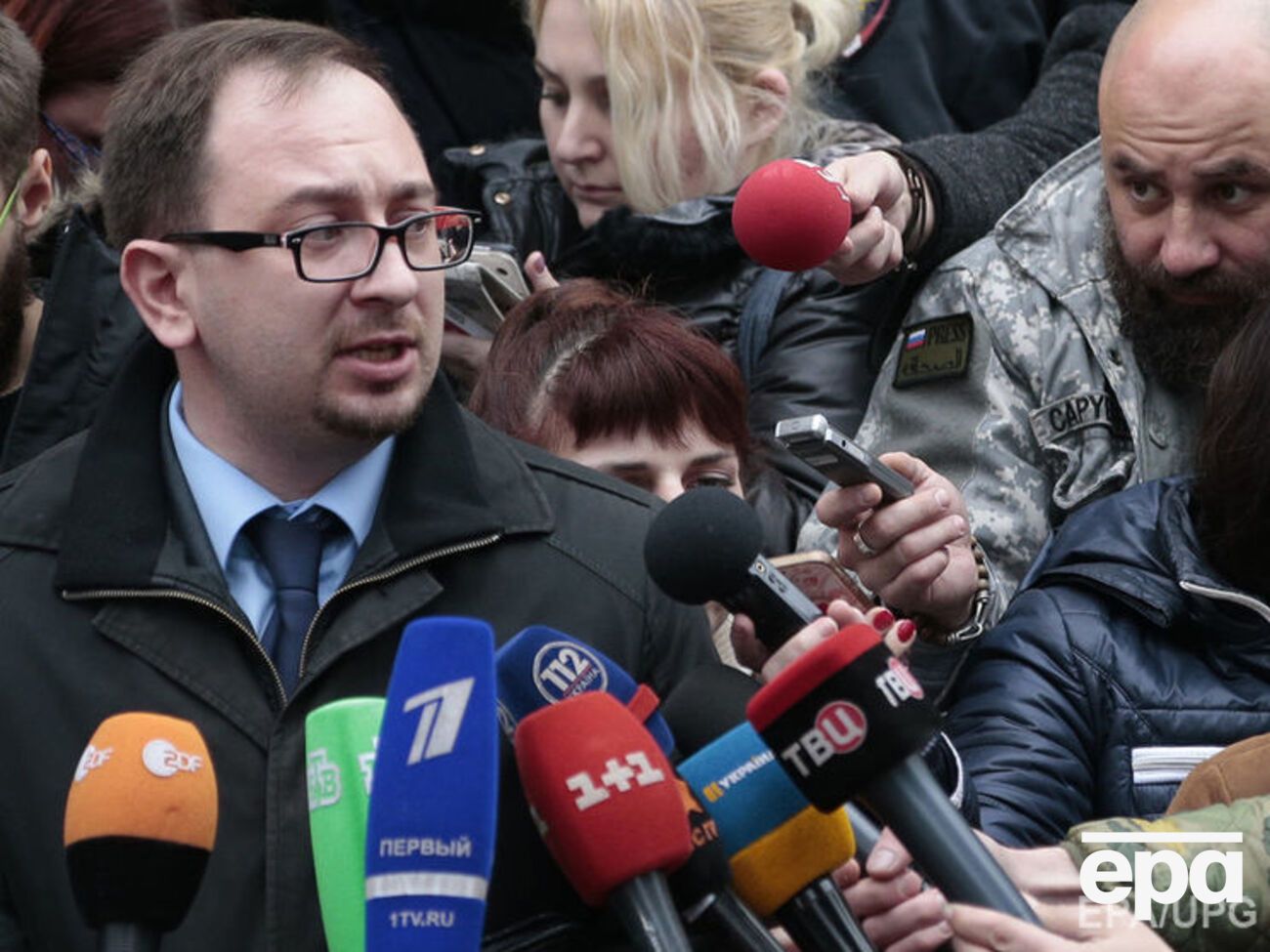 Полозов:&nbsp;Процедура передачи не займет полгода и больше, потому что сама Надежда столько ждать не может