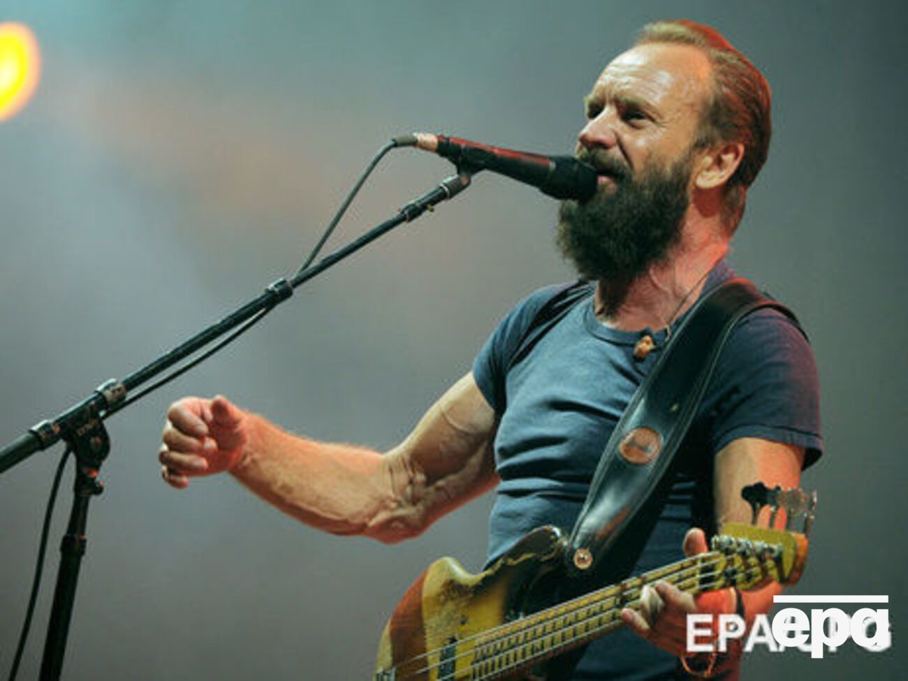 Стинг с подачи&nbsp;True Colors Radio "посоревновался" со Стасом Михайловым