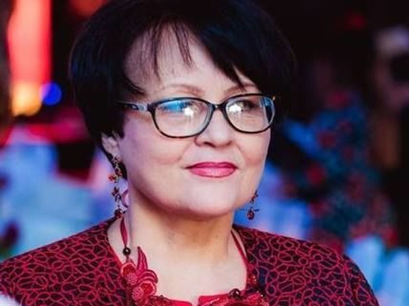 "Предостережение" Буджуровой вручили на рабочем месте