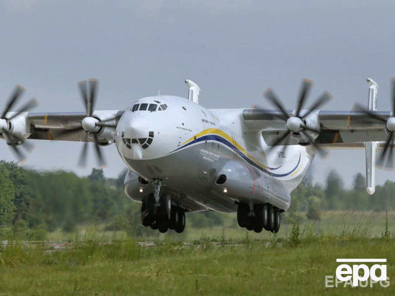 "Антонов" восстановил единственный украинский Ан-22 "Антей". Фоторепортаж