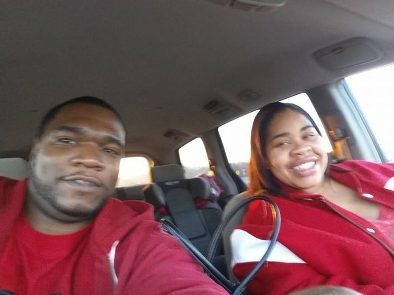 Родители мальчика, который упал&nbsp;в вольер к горилле