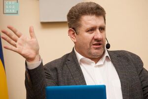 Политолог Бондаренко о "черной бухгалтерии" ПР: Неделю поговорят и забудут, как забыли про офшорные скандалы