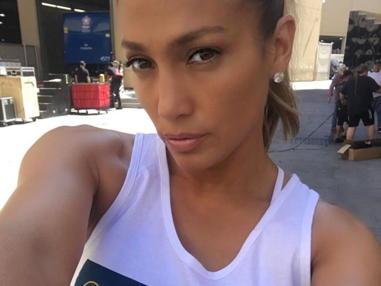 Лопес:&nbsp;Мой маленький мужчина заботится о маме перед шоу