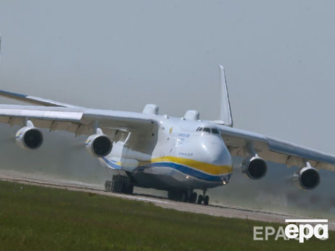 Максимальный взлетный вес самолета Ан-225 "Мрія"&nbsp;&ndash; 600 тонн