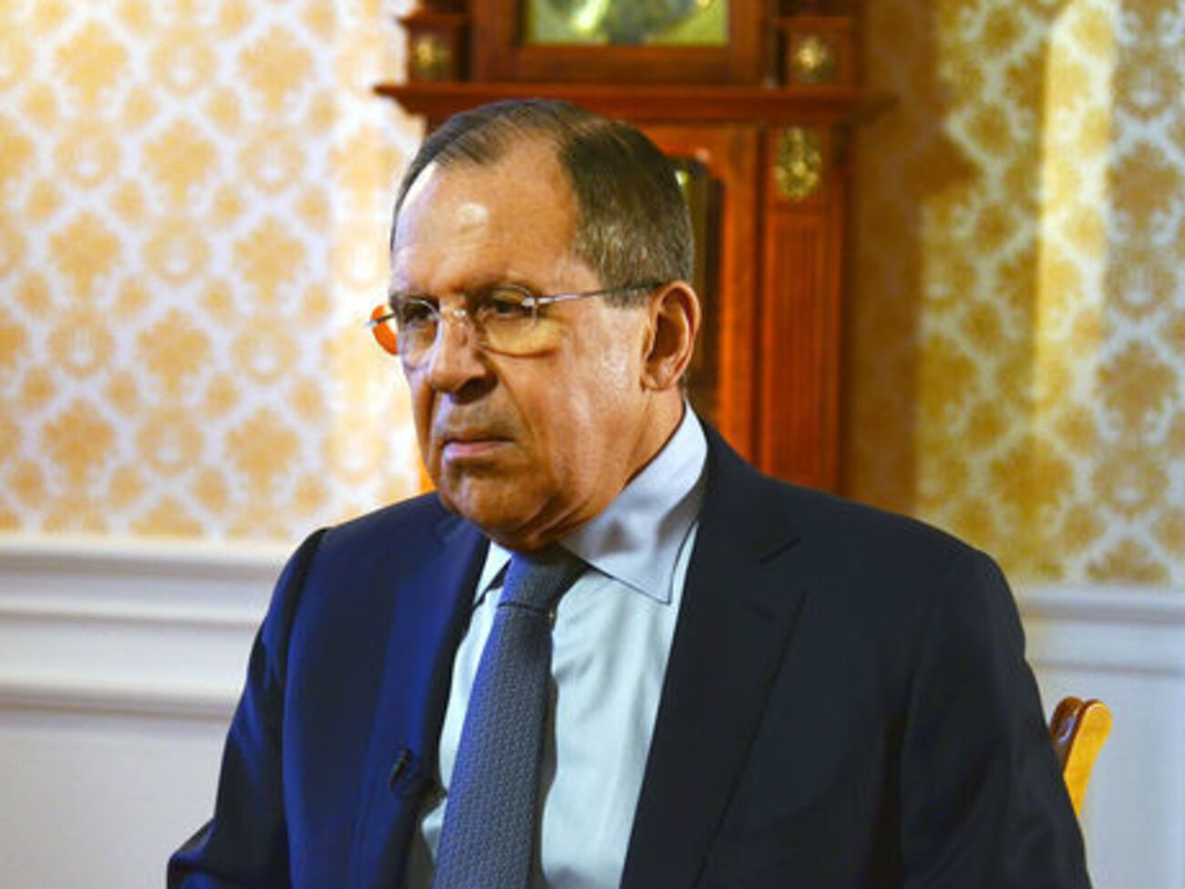 Лавров: Русским и украинцам воевать нельзя