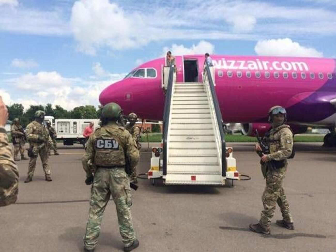 Взрывчатку на борту не нашли