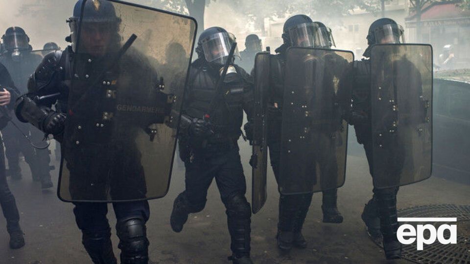 Власти в Европе предпринимают шаги для обеспечения безопасности на время запланированных мероприятий