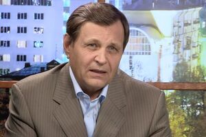 Ландик: У Мустафы можно спросить: "Вот ты знал Ландика? Не знал? А зачем ты называл его моральным подонком?"