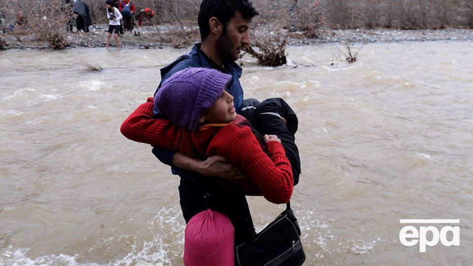 За прошлую неделю в Средиземном море погибли почти 900 мигрантов