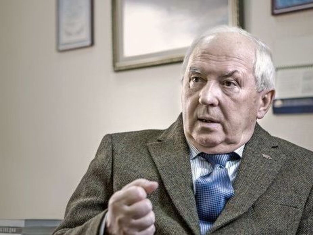 Скипальский: Мы должны объявить военное положение и ограничить права граждан, которые являются сторонниками имперской России