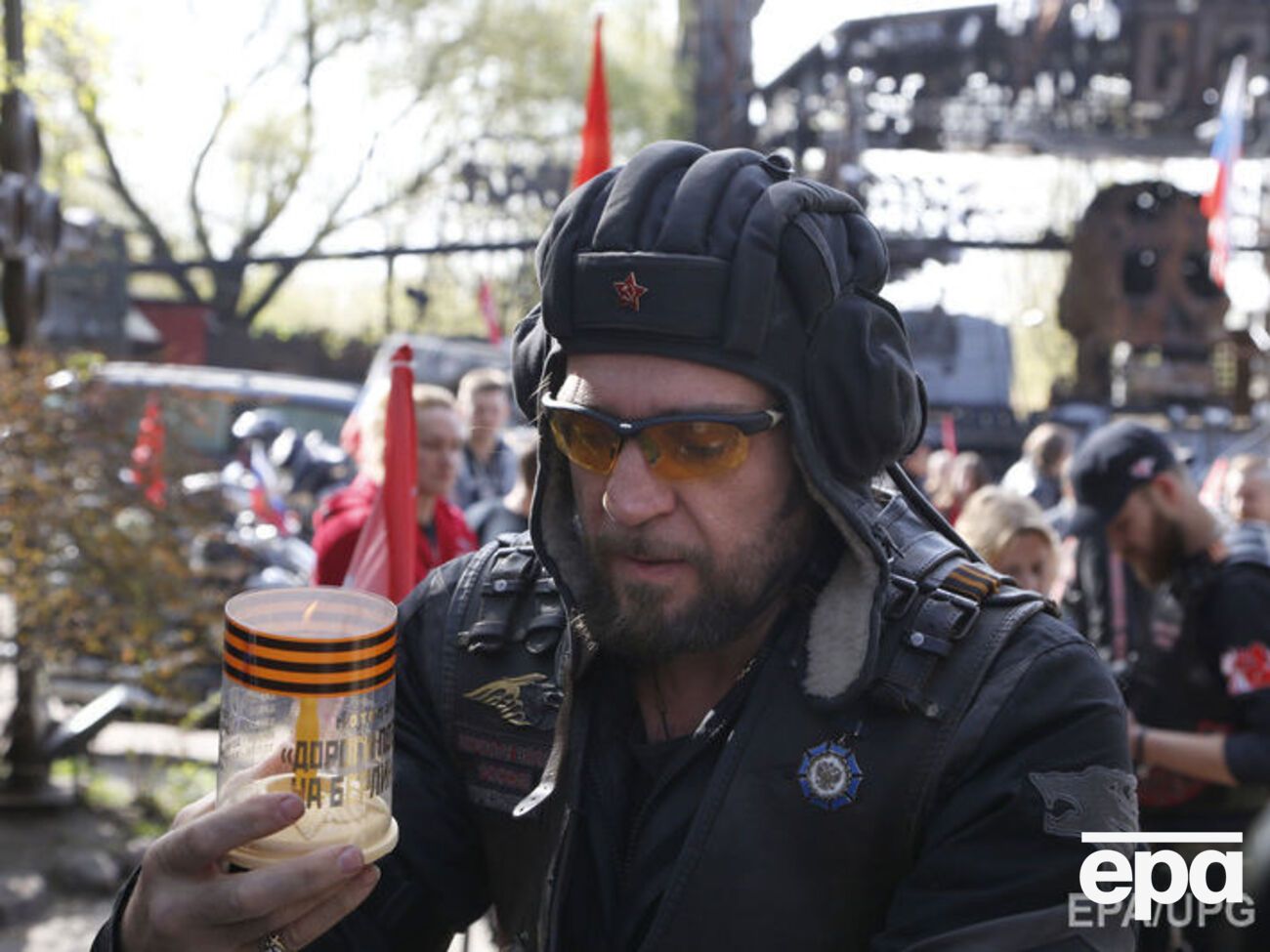 Невзоров: Рокерское движение России рыдает и&nbsp;пытается объяснять, что они никакого отношения не&nbsp;имеют к&nbsp;Хирургу