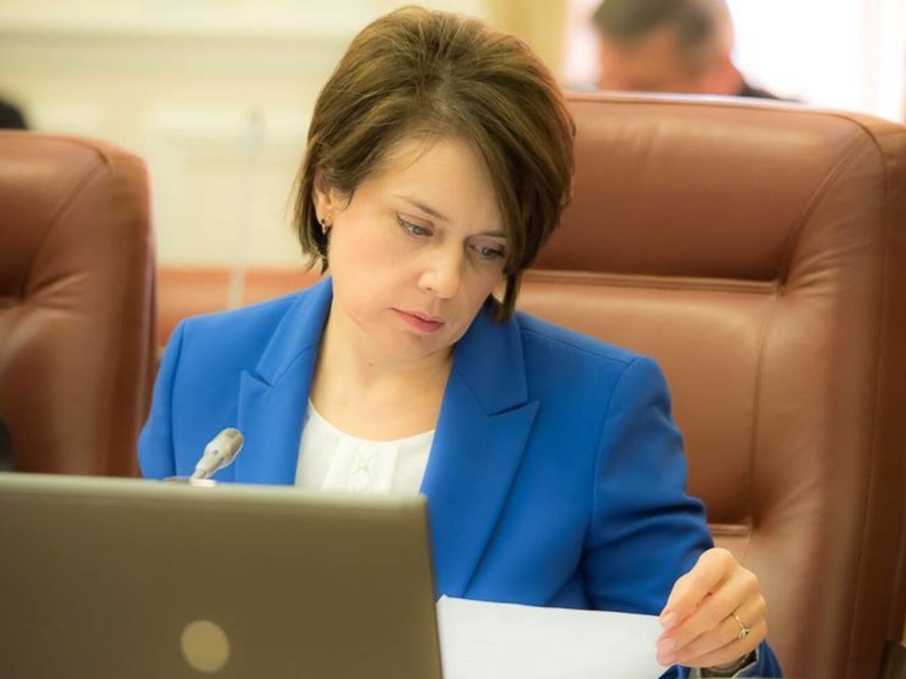 Гриневич заявила, что абитуриенты, как и раньше, смогут подавать до 15 заявлений на поступление на различные факультеты, но теперь не будет ограничено количество учебных заведений