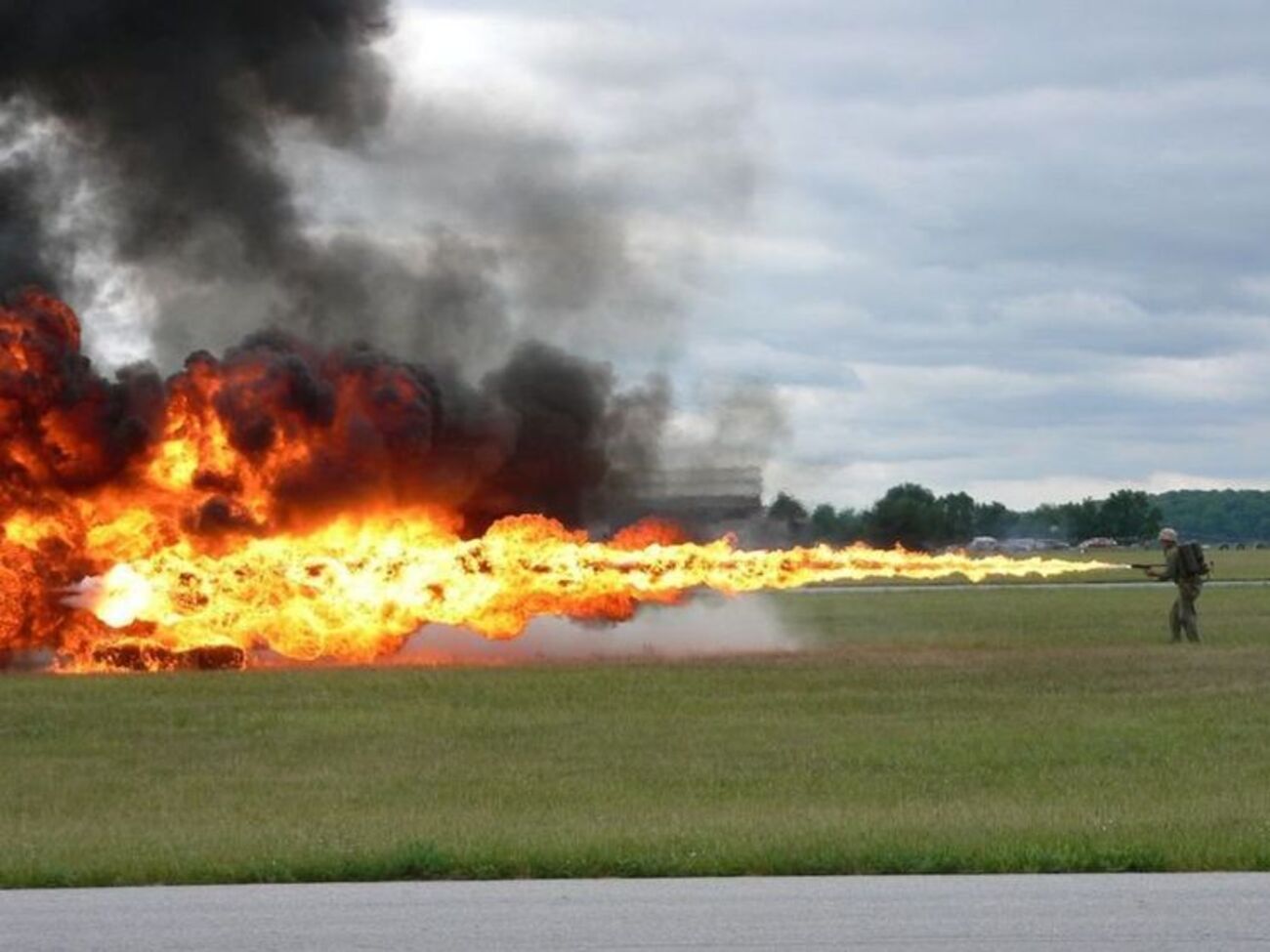 В России внутренние войска МВД закупили огнеметы