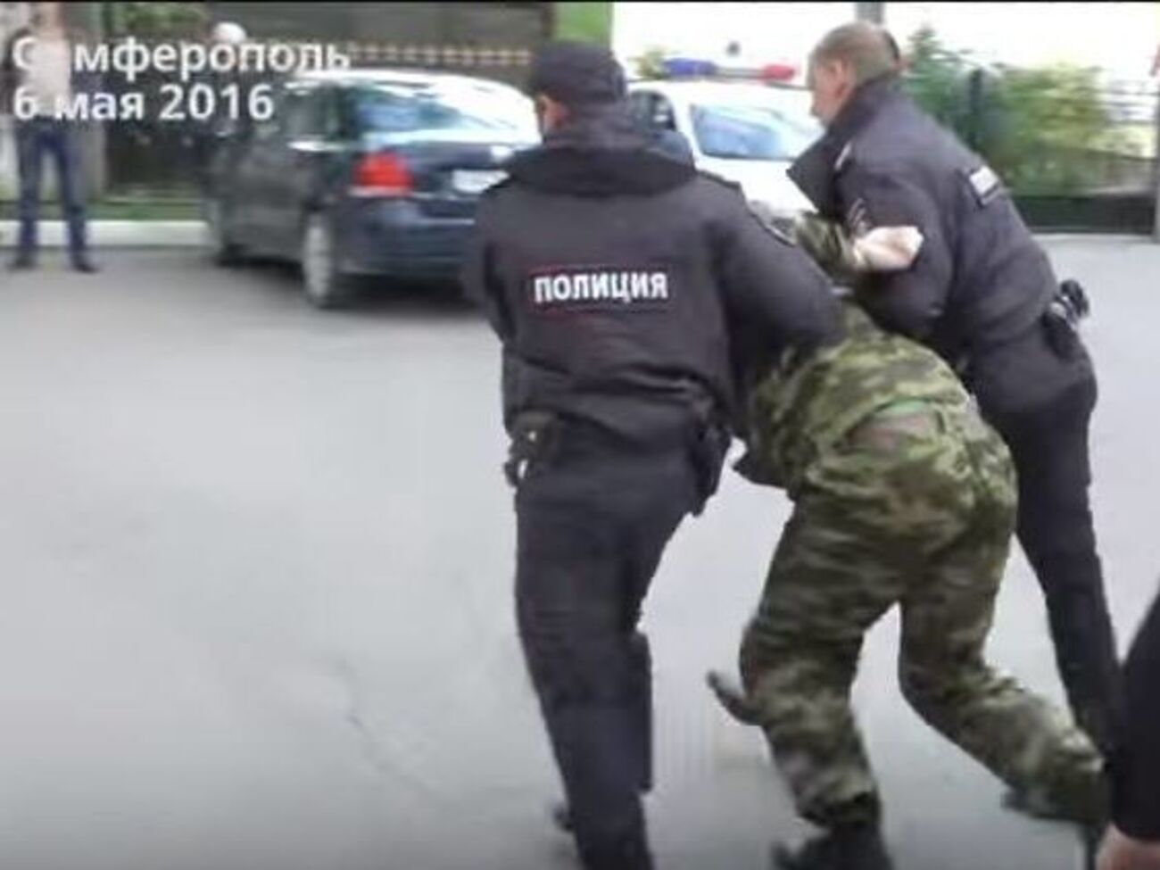 Полиция арестовала казаков, не желающих прекратить акцию