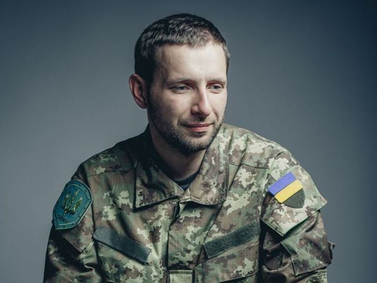 Имена и должности таможенников Парасюк не уточнил