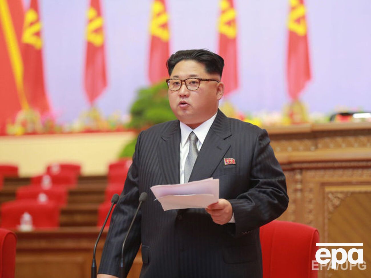 Ким Чен Ын:&nbsp;Пхеньян будет стремиться "улучшить и нормализовать" отношения со враждебно настроенными странами