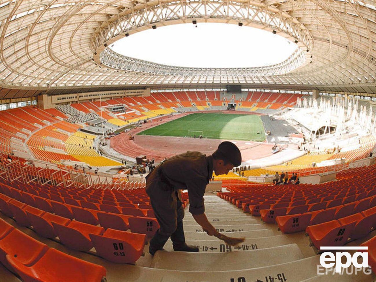 В России возникли проблемы со строительством двух стадионов к ЧМ-2018 по футболу