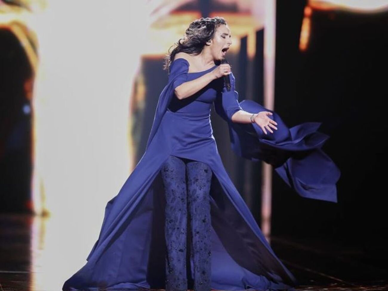 Джамала во второй раз вышла на сцену&nbsp;Stockholm Globe Arenas