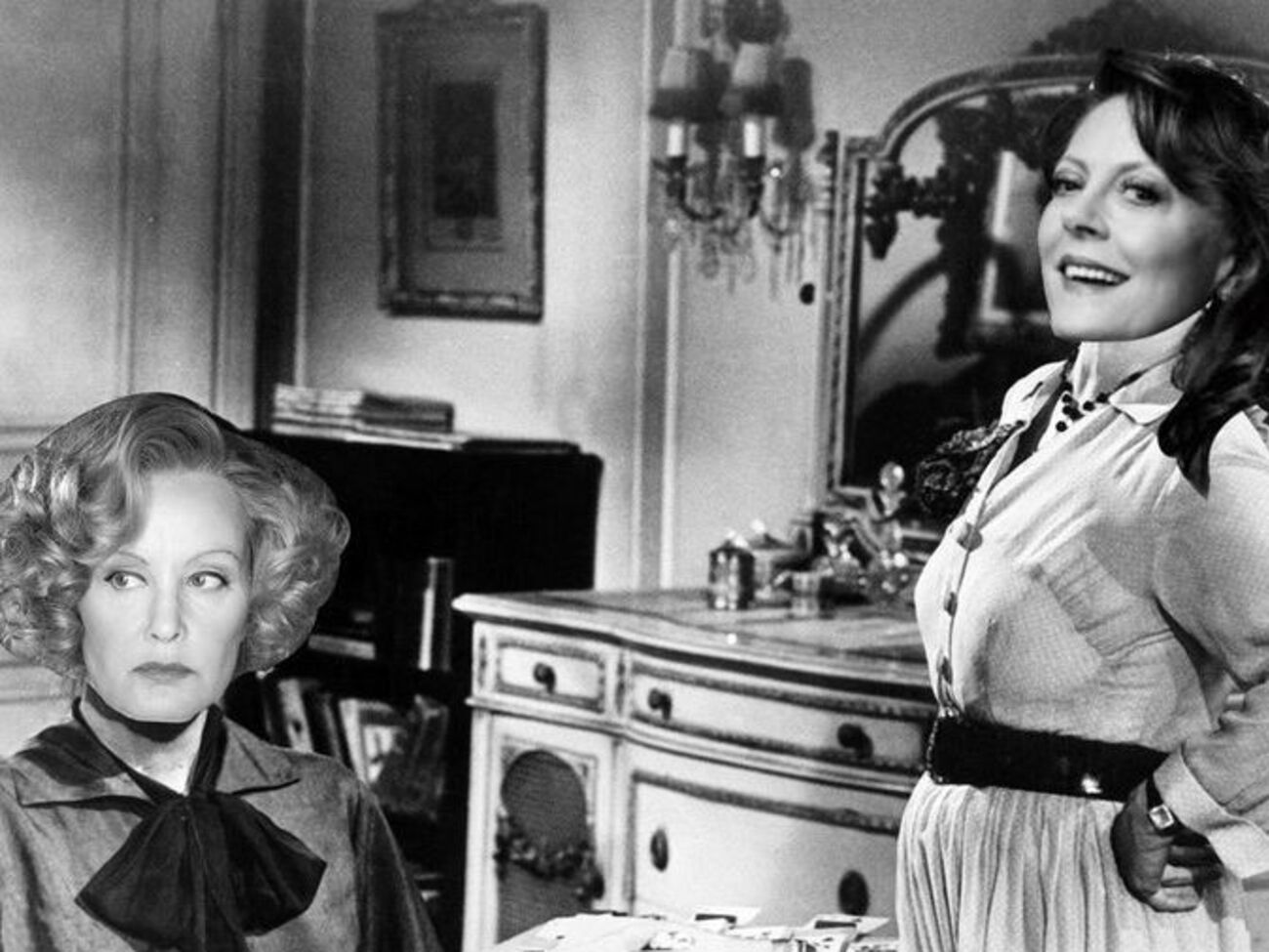 Лэнг и Сарандон исполнят роли враждующих актрис