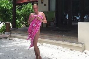 Волочкова: Тропический ливень! Но и при нем Мальдивы - прекрасны!