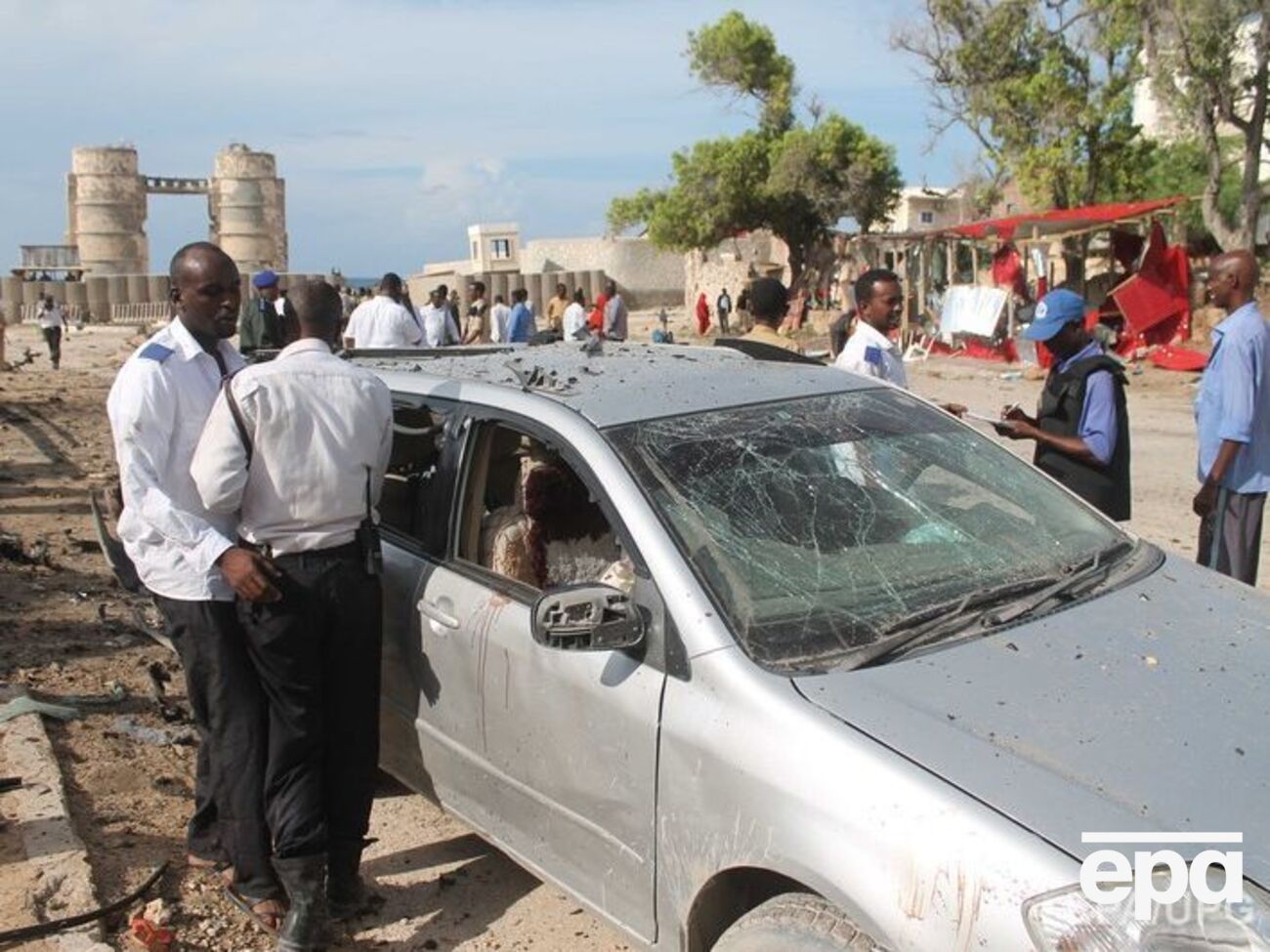 На месте взрыва в Могадишо