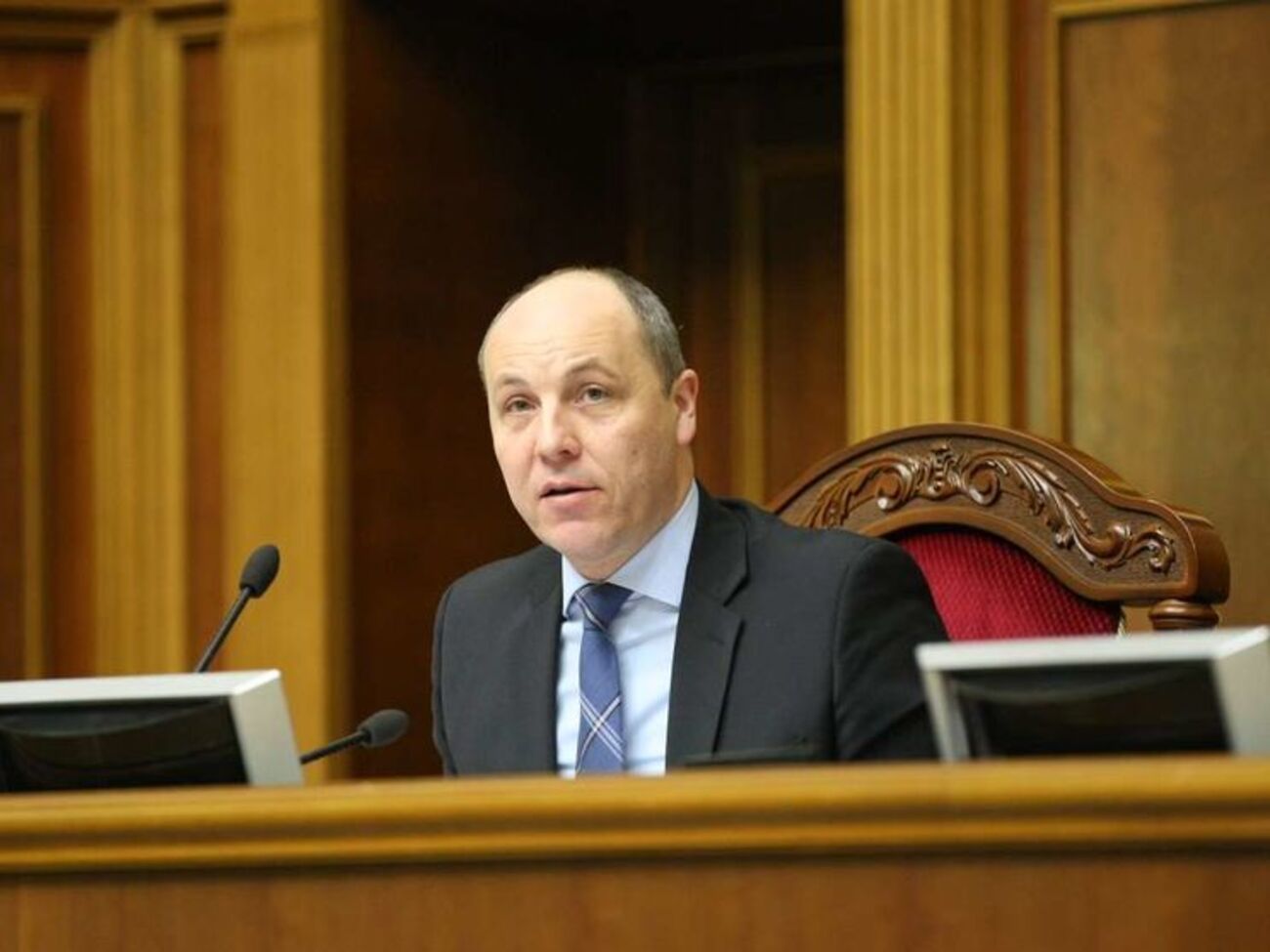 Парубий: Если эти документы являются правдой, это огромный позор