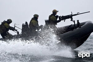 Местный житель стал свидетелем высадки военных на остров