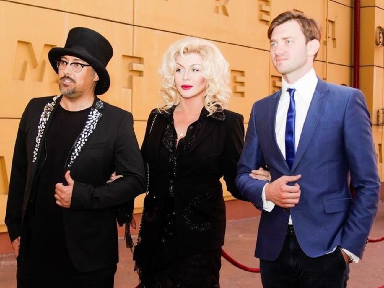 Коляденко, Билык и Дикусар прошли по красной дорожке